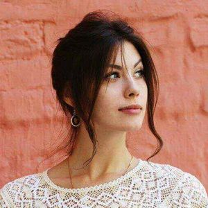 Meet your Posher, Veronika